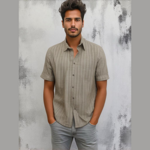 EU Columbia Men's Purple Plaid Short Sleeve Button Front Top